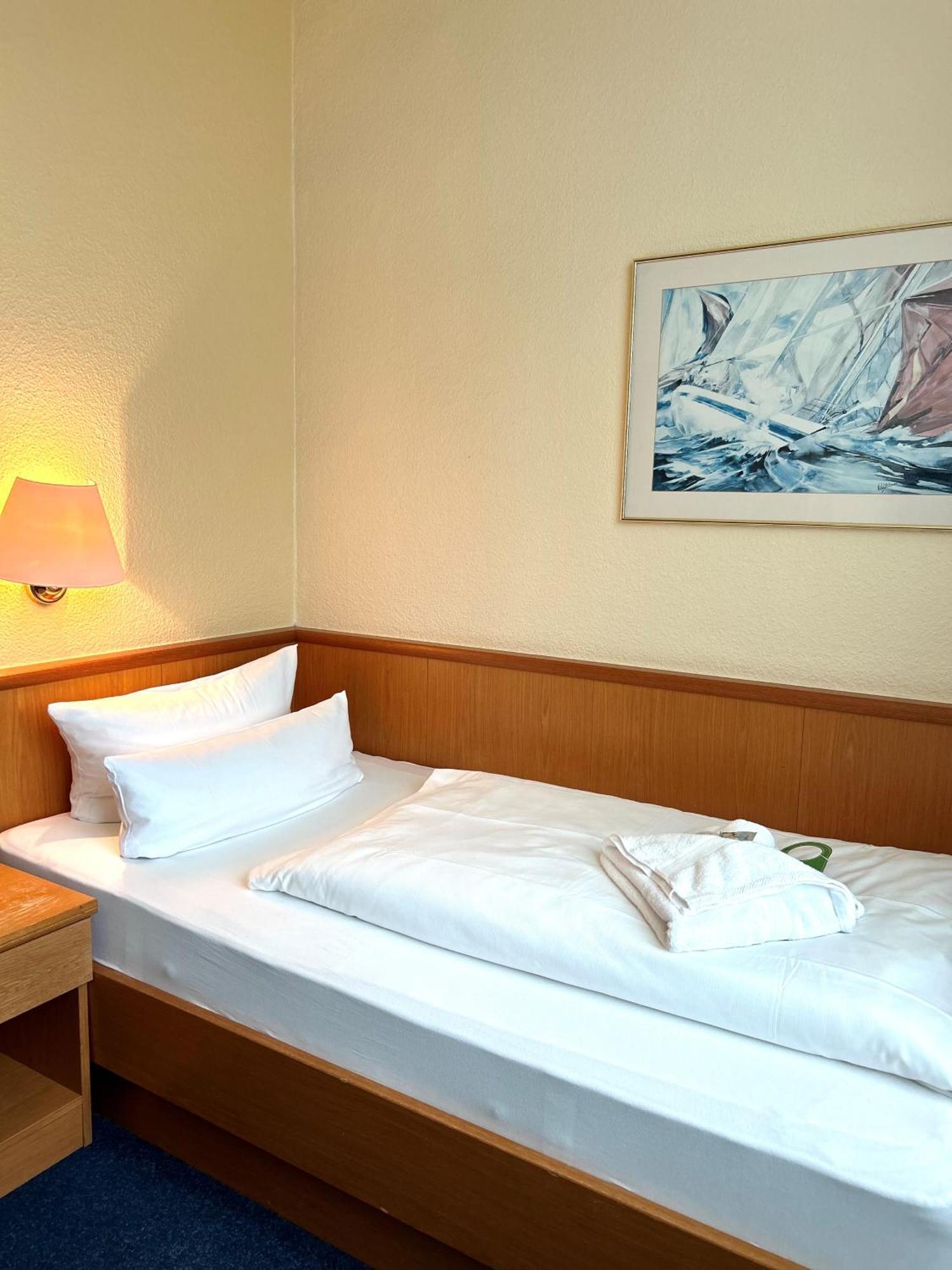 Sure Hotel By Best Western Wilhelmshaven City ヴィルヘルムスハーフェン エクステリア 写真